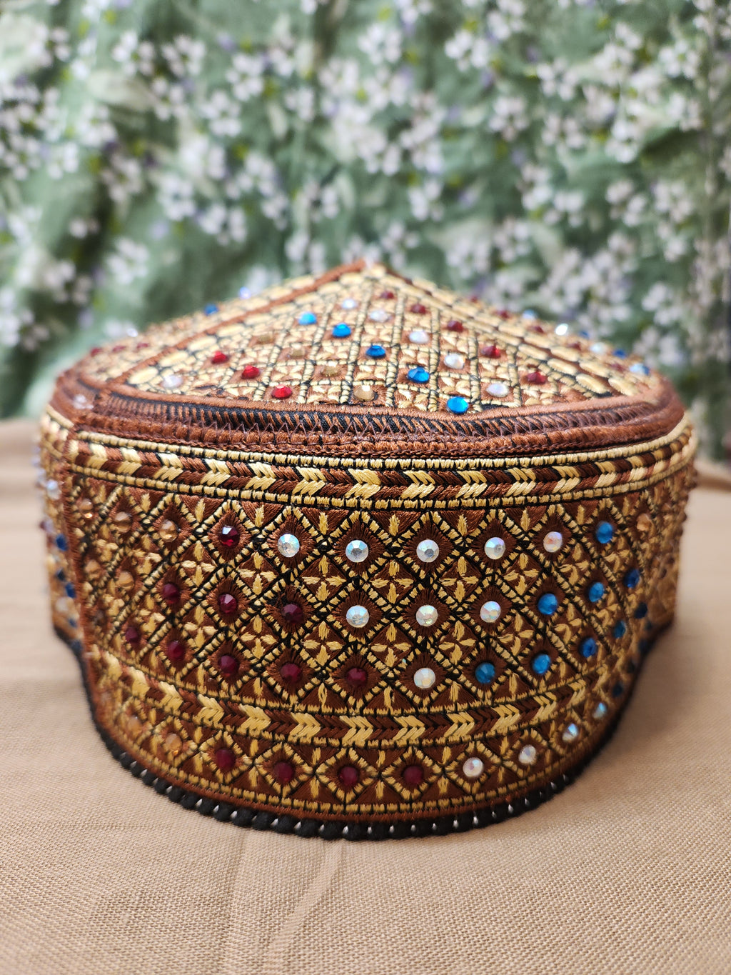 👉Elegant Muslim Stone Prayer Cap – Timeless Comfort & Style👈