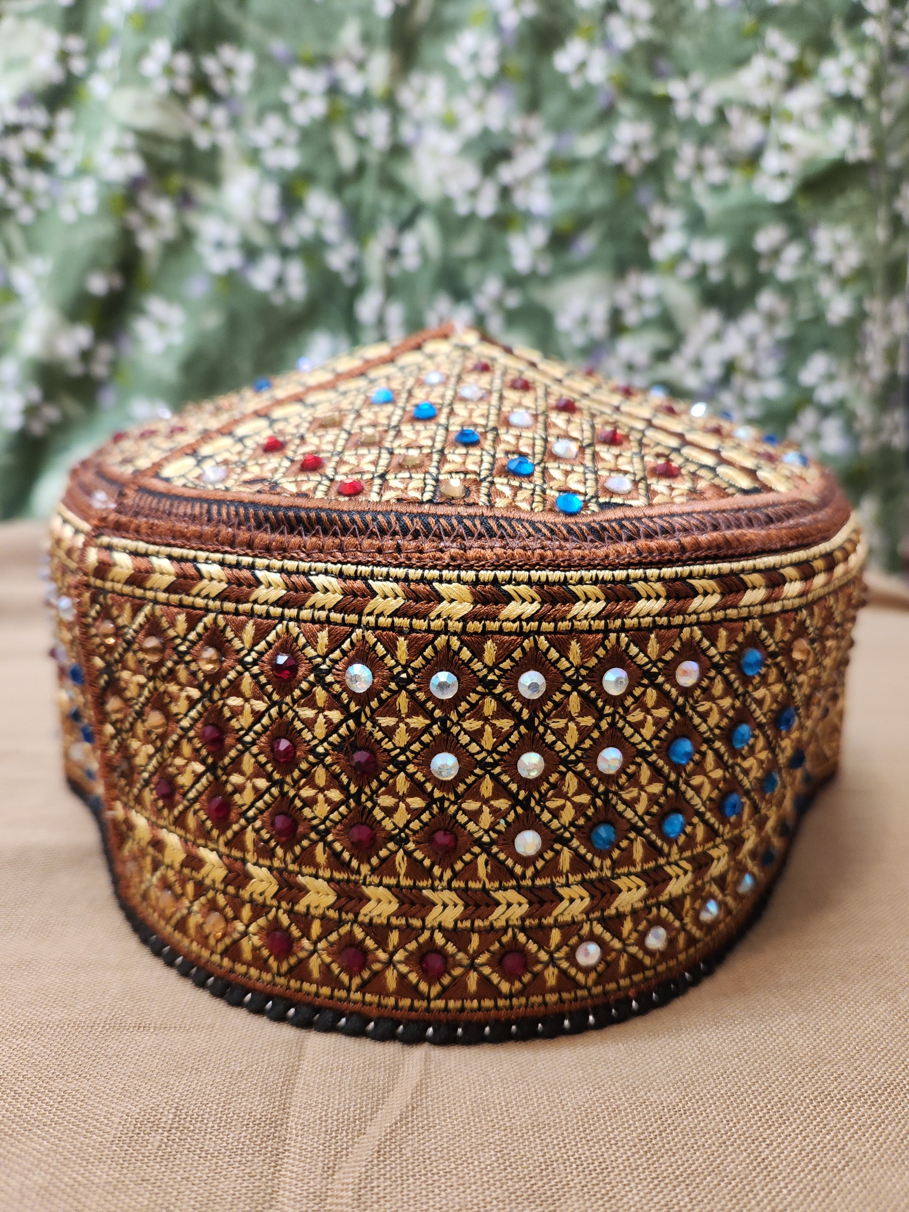 👉Elegant Muslim Stone Prayer Cap – Timeless Comfort & Style👈