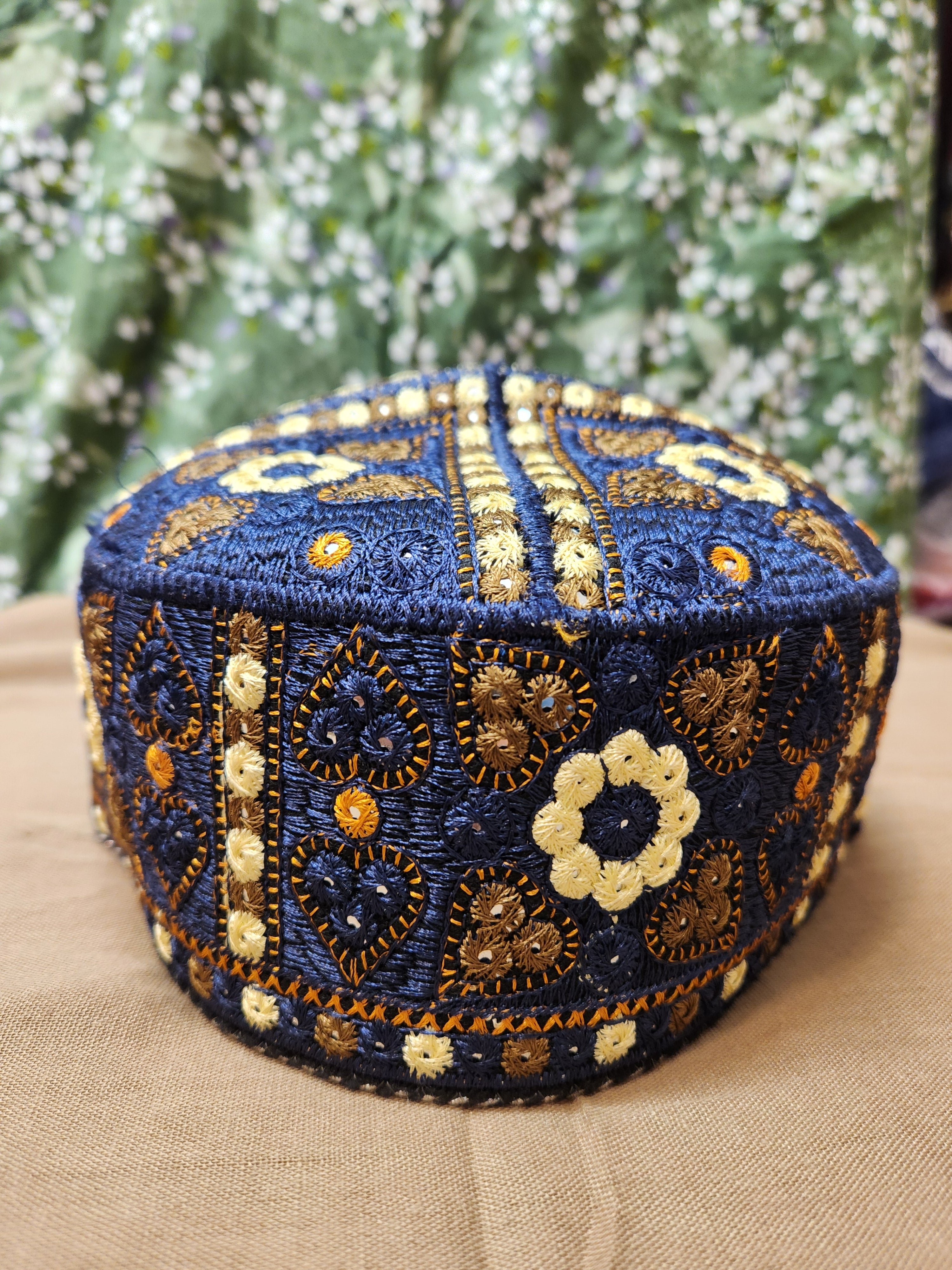 👉Premium Sequin-Embroidered Muslim Cap👈
